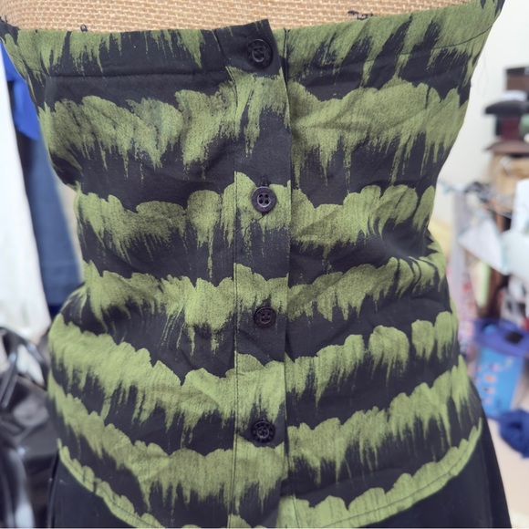 NEW L.A.M.B. Ruffle Halter Fall/2005 10 - Picture 10 of 14